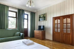911 Apartments Antonovichа